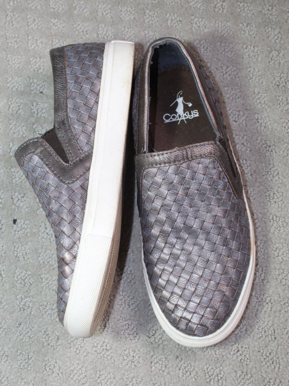 Corky's Size 8 Powder Grey Woven Sneakers
